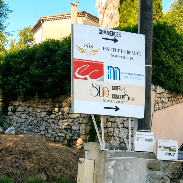 Création d'un panneau signalétique pour commerce